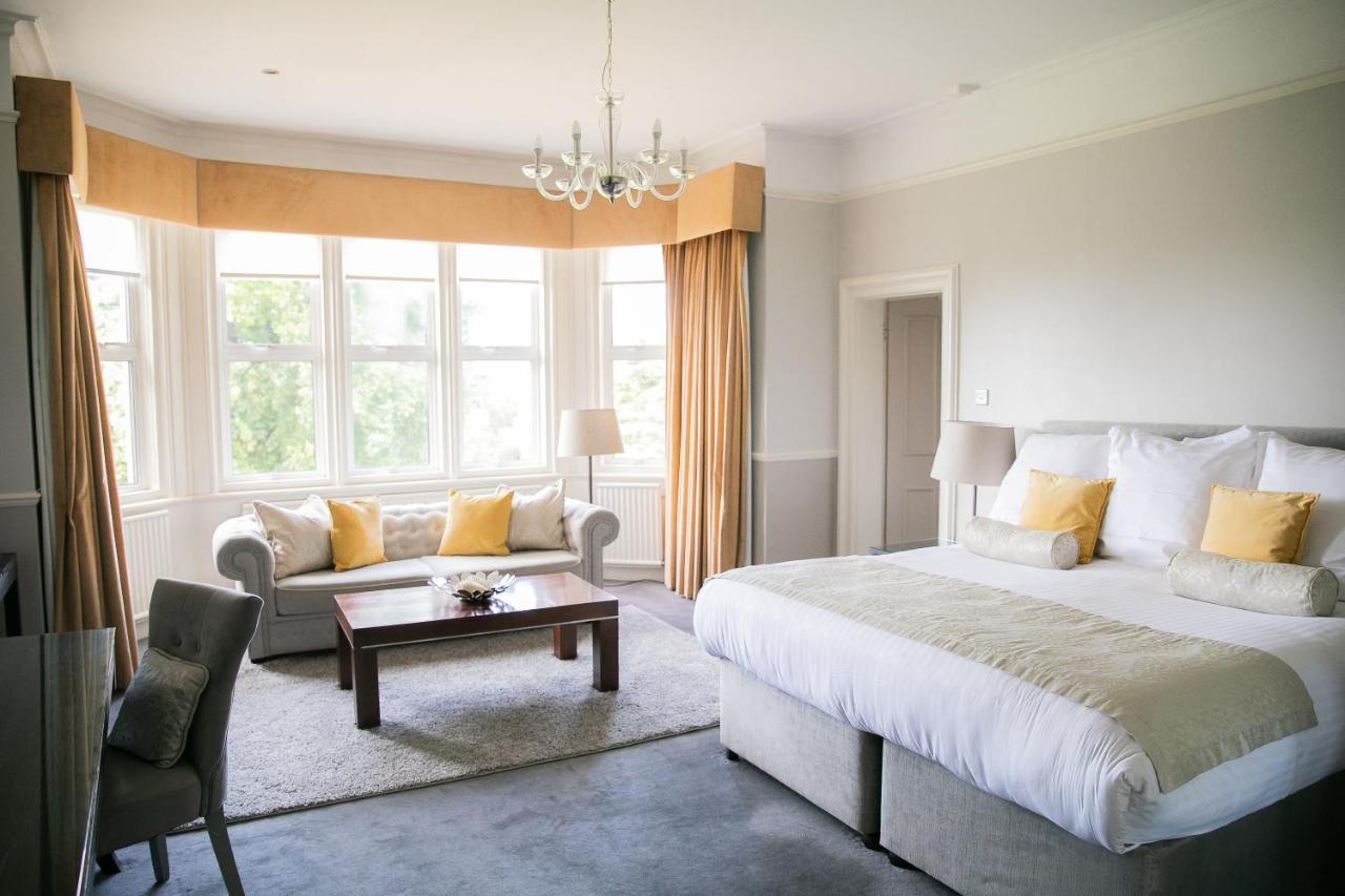 Hartsfield Manor Hotel Dorking Exterior photo