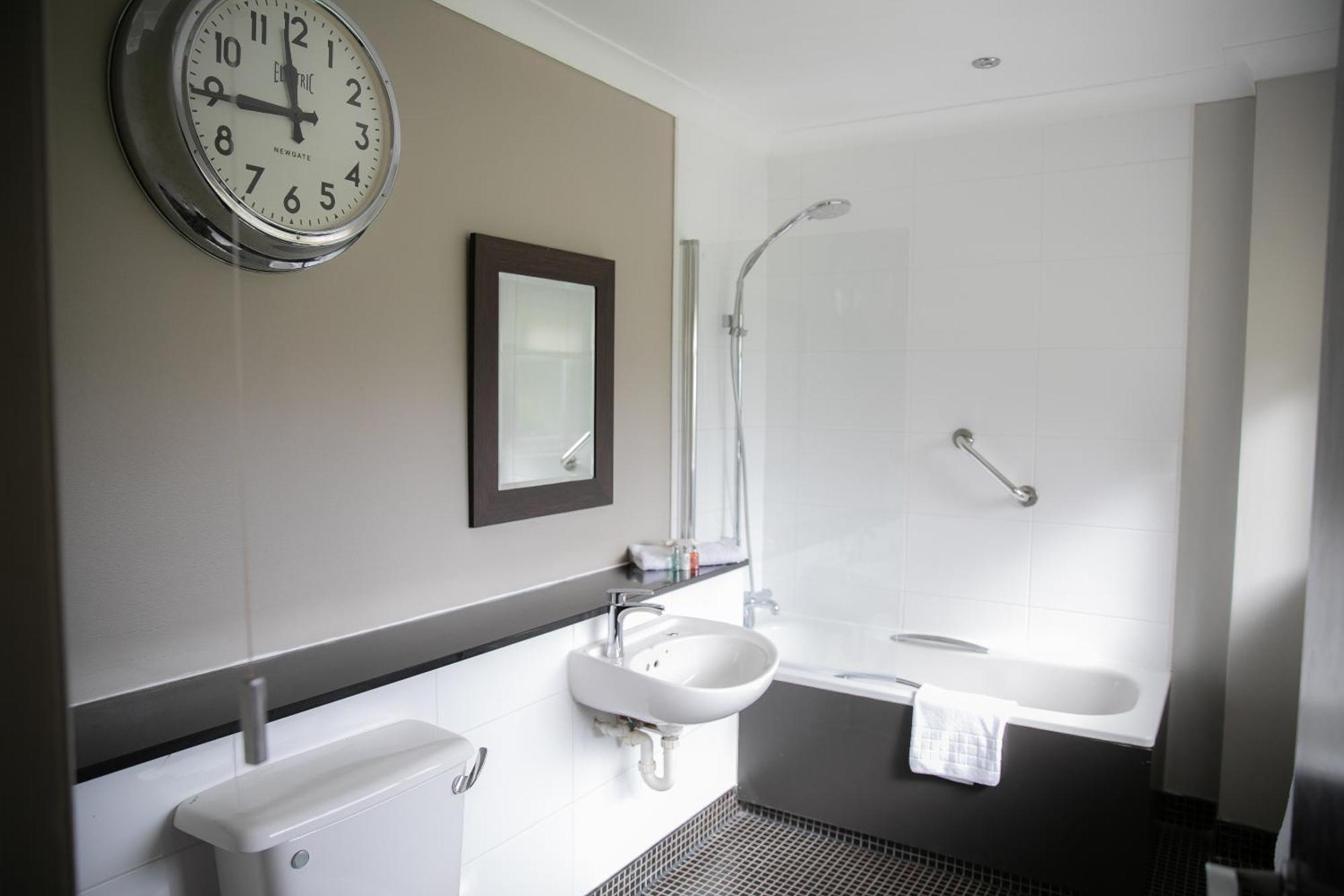 Hartsfield Manor Hotel Dorking Room photo