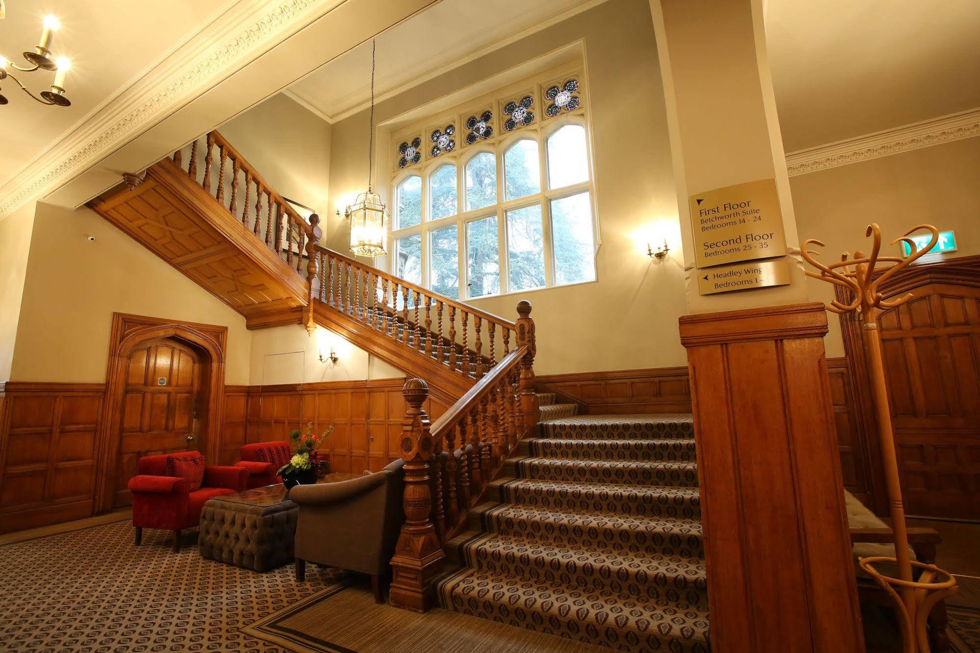 Hartsfield Manor Hotel Dorking Exterior photo